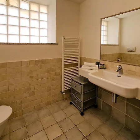 Apartament Residenza Passino 01 *